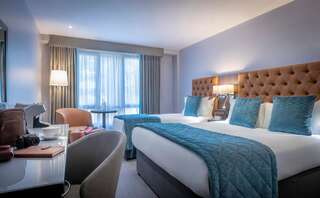 Отель Grand Canal Hotel Дублин Трехместный номер-1